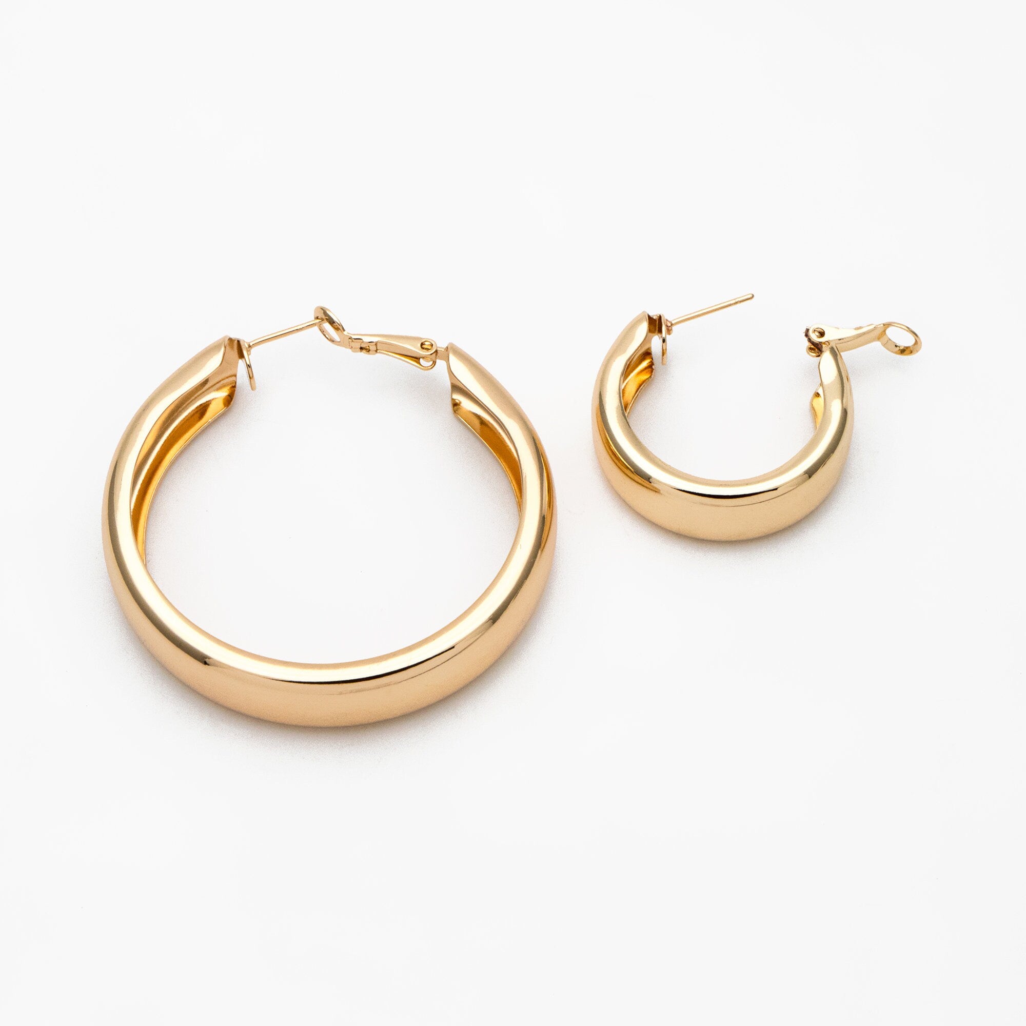 4pcs Chunky Hoop Earring Hooks: Gold/ Rhodium plated Brass, 30/ 50mm (GB-3730)